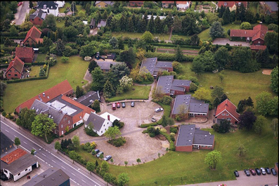 Ringgården set fra luften med et dronebillede